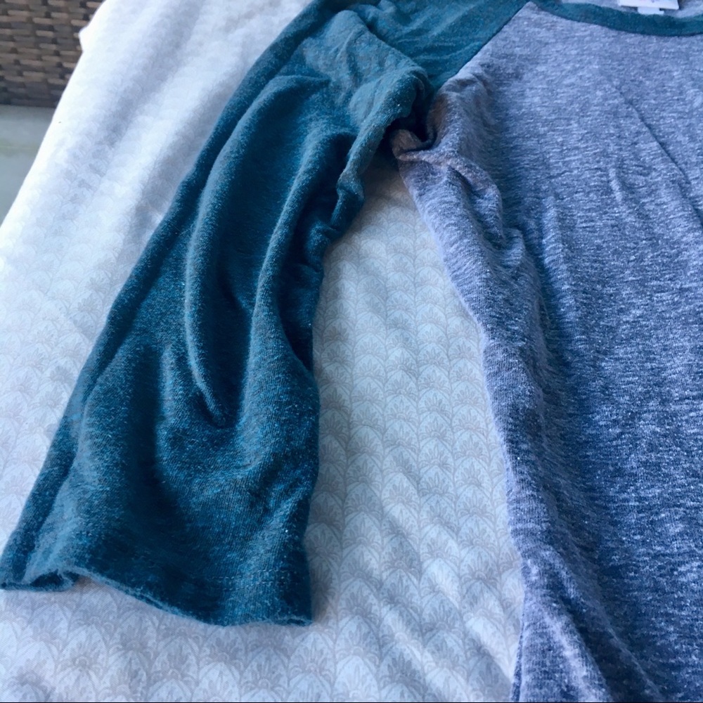 LuLa Roe Raglan XXS - Picture 2 of 2
